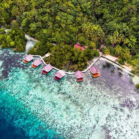 Methos Homestay - Raja Ampat Yennanas Besir Exterior foto